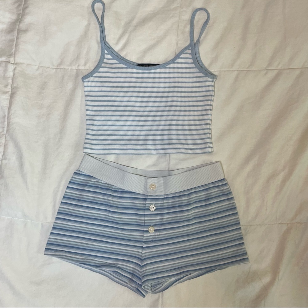 Brandy Melville Sleep Set